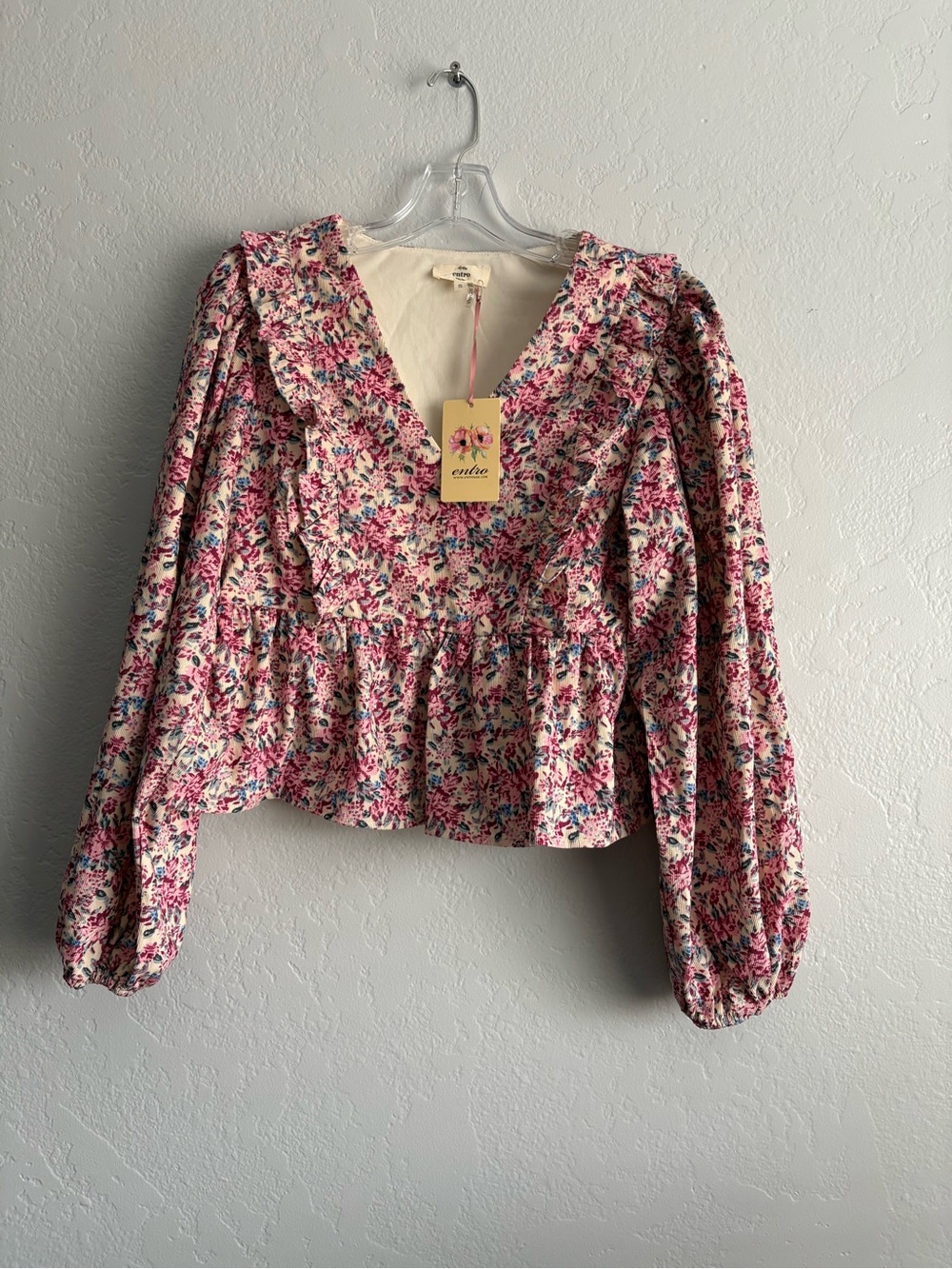 ❤️NEW entro Pink Multicolor Floral Ruffle V-Neck Peplum Blouse